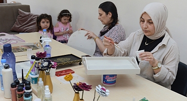 Kadınlar, Büyükşehir’in Meslek Kursları Sayesinde Aile Ekonomisine Katkı Sağlıyor