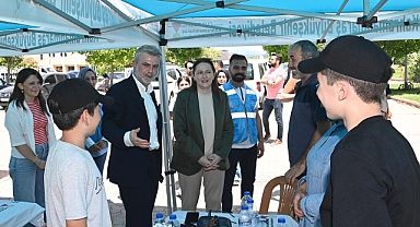 Kahramanmaraş Büyükşehir Belediyesi YKS'de Velilere Destek Oldu