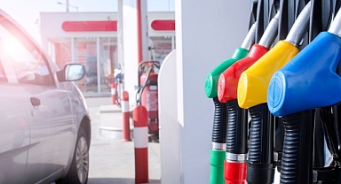 Yine katlanarak ertelendi! Benzin ve motorine kontak kapattıracak çifte zam geliyor!