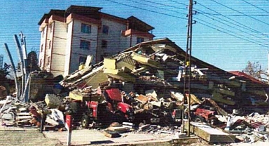 24 kişinin öldüğü Sulayıcı Apartmanı davasında bilirkişi değişti