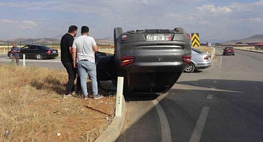Afşin'de Otomobil Takla Attı: 1 yaralı