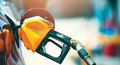 Akaryakıta enflasyonla gelen dev zam epey can sıkacak!