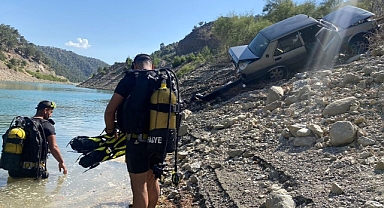 Kahramanmaraş’ta El Freni Çekilmeyen Otomobil Baraj Gölüne Düştü