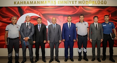 Kahramanmaraş’ta Emniyet Müdürü Gökduman’dan KAAN ödülü!