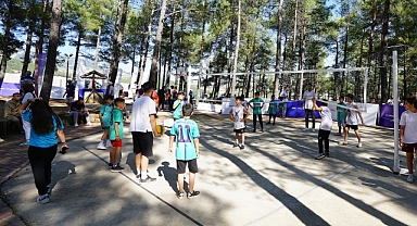 Kahramanmaraş’ta Gençler Hem Spor Yaptı Hem Doyasıya Eğlendi