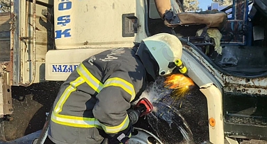 Kahramanmaraş’ta korkutan yangın! Kağıt Fabrikasına sıçramadan söndürüldü!