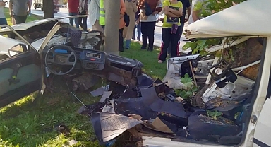 Kahramanmaraş’ta Otomobil Direğe Çarptı: 1 Ölü, 1 Yaralı