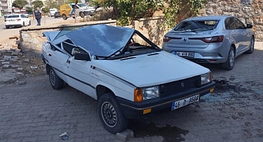 Kahramanmaraş'ta Otomobilin Üstüne Otomobil Düştü