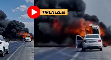 Kahramanmaraş'ta Seyir Halindeki Minibüs Alevlere Teslim Oldu