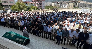 Kahramanmaraşlı İnsanı Mehmet Fethi Arifioğlu Son Yolculuğuna Uğurlandı