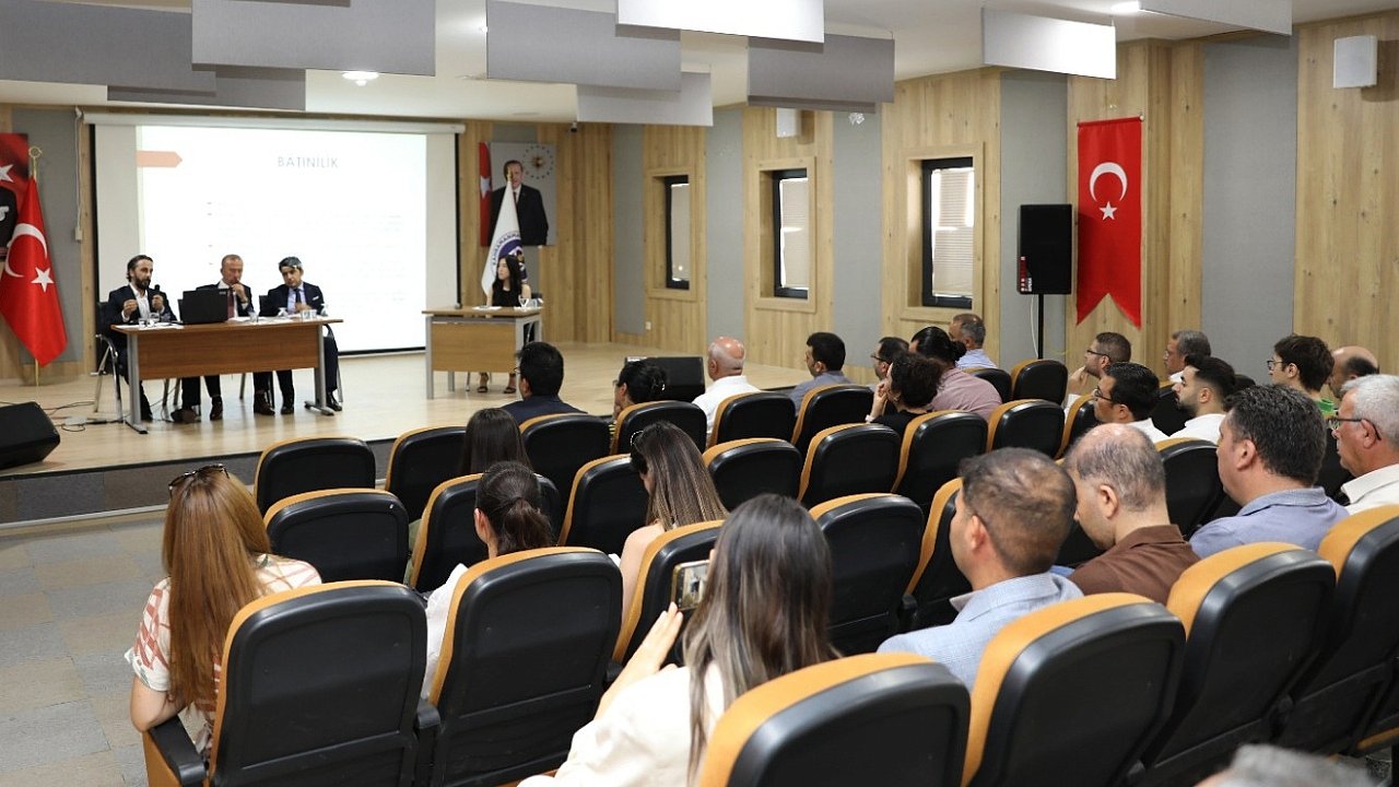 KİÜ’de 15 Temmuz Paneli Düzenlendi