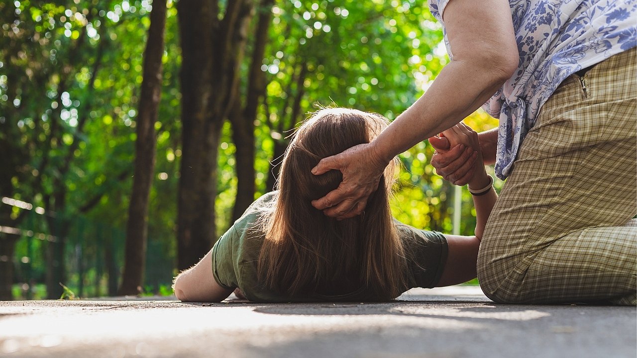 Yaz Aylarında Epilepsi Hastaları İçin Su Tüketimi Önemli