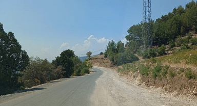 Büyükşehir Belediyesi, Ağabeyli Grup Yolu’nu Genişletiyor