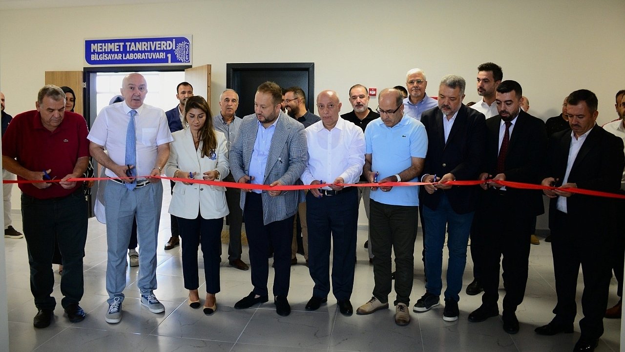 Hayırsever İş İnsanından KSÜ’ye Anlamlı Bağış