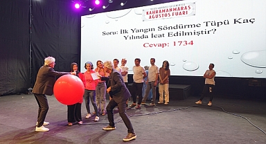 Uygur Kardeşler, Ağustos Fuarı’nda Coşkuyu Zirveye Taşıdı