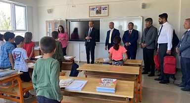 Başkan Koray Kıraç’tan Eğitime kırtasiye desteği!