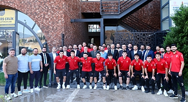 Başkan Toptaş’tan Onikişubat Spor’a tam destek!