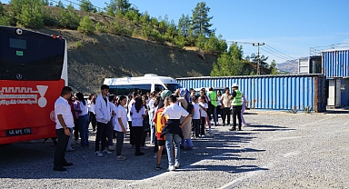 Kahramanmaraş’ta öğrenciler Geri Dönüşüm Aşamalarını Yakından Gördü!