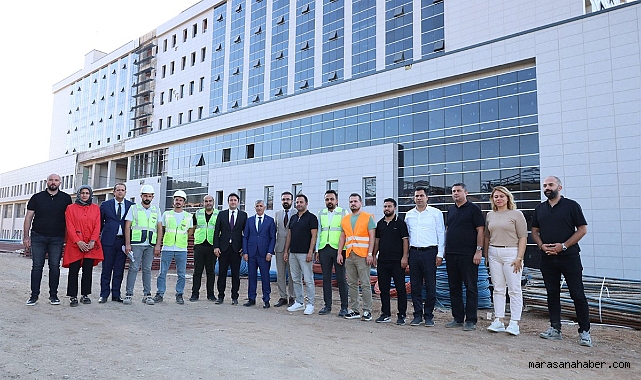Kahramanmaraş’ta yapımı devam eden hastanelerde son durum ne? Vali ziyaret etti!