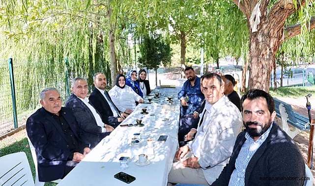 Başkan Toptaş, 11 mahalle muhtarıyla bir araya geldi