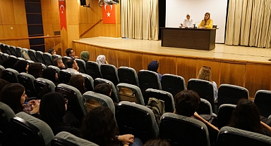 Berdücesi Söyleşileri’nin Yeni Konuğu Yazar Canan Olpak Koç oldu