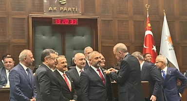 Trabzon’da iki belediye başkanı Ak Parti’ye katıldı!
