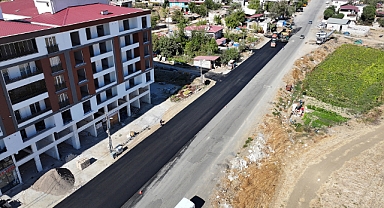 Türkoğlu’nun ana caddesinde asfalta başlandı!