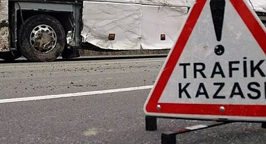 Yolcu otobüsü kaza yaptı! 22 yaralı var