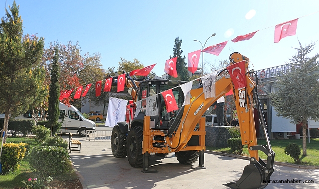 Ekrem İmamoğlu’ndan Kahramanmaraş’a araç desteği!