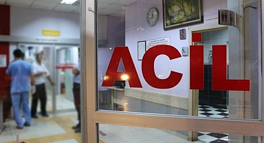 İnşaat iskelesi çöktü: 2 kişi öldü