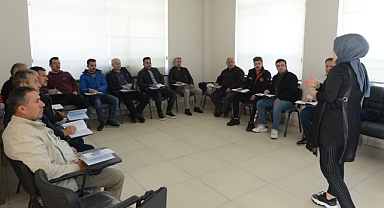 Kahramanmaraş'ta itfaiye personeline acil müdahale eğitimi!