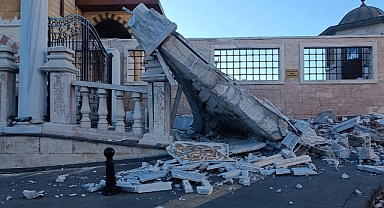 Kahramanmaraş’ta Şiddetli Poyraz Abdülhamid Han Camii’ne Zarar Verdi!