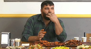 Kahramanmaraş'ta Tavuk Yeme Yarışması Heyecanı! Kazanana 6.000 TL ödül!
