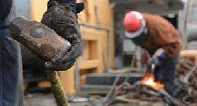 2025’te asgari ücretli açlık sınırında çalışacak!