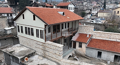 Başkan Görgel, “Arslanbey Konağı ve Kasap Hali Ayağa Kalkıyor”
