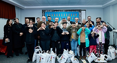 Başkan Toptaş’tan öğrencilere sıcak dokunuş