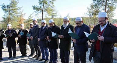 Kahramanmaraş’ta deprem şehitleri için 1001 Hatim programı başladı!