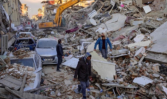 Kahramanmaraş’ta mahkeme tahliye etti, savcı itiraz etti deprem faciasının sanığı fırsattan istifade kaçtı!
