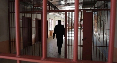 Kahramanmaraş’ta zimmet ve uyuşturucu ticareti suçluları cezaevine gönderildi!
