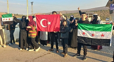 Suriyeliler ülkelerine dönüyor!