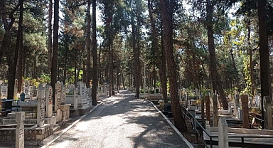 Kahramanmaraş'ta mezarlığa büyük zam! 25 bin'den 100 bin'e çıktı!