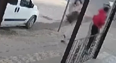 Kahramanmaraş’ta yolda yürüyen kadını yumrukladı!