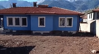 Kahramanmaraş Türkoğlu'nda Depremzedelere Yapılan Köy Konutlarında Sorunlar Bitmiyor
