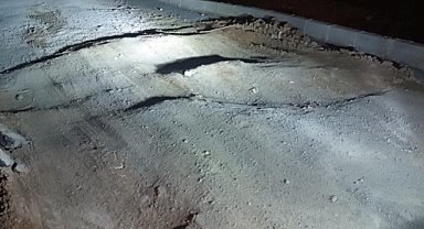 Kahramanmaraş yollarındaki çukurlar ve çamur, ulaşımı zorlaştırıyor!