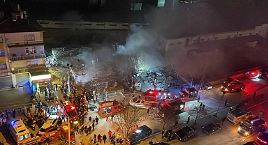 Konya'da 4 katlı bina çökmüştü, 1 kişinin cansız bedenine ulaşıldı!