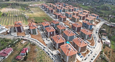 Başkan Görgel “Yıl Sonuna Kadar Tüm Vatandaşlar Kalıcı Konut ve İş Yerlerine Kavuşacak”