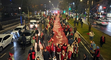 Kahramanmaraş dün gece caddeleri doldurdu!