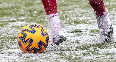 Kahramanmaraş’ta olumsuz Hava Koşulları Futbolu Vurdu! Maçlar ertelendi!