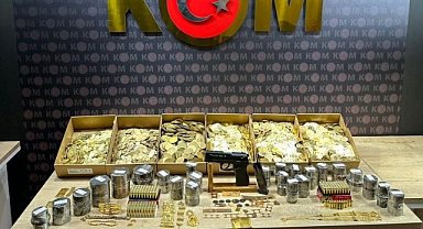 Kahramanmaraş'ta Sahte Altın Operasyonu! Kilolarca Sahte Ziynet ve Kalıplar Ele Geçirildi