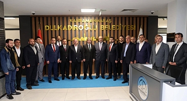 Ahmet Davutoğlu, Dulkadiroğlu Belediye Başkanı Akpınar ile Görüştü!
